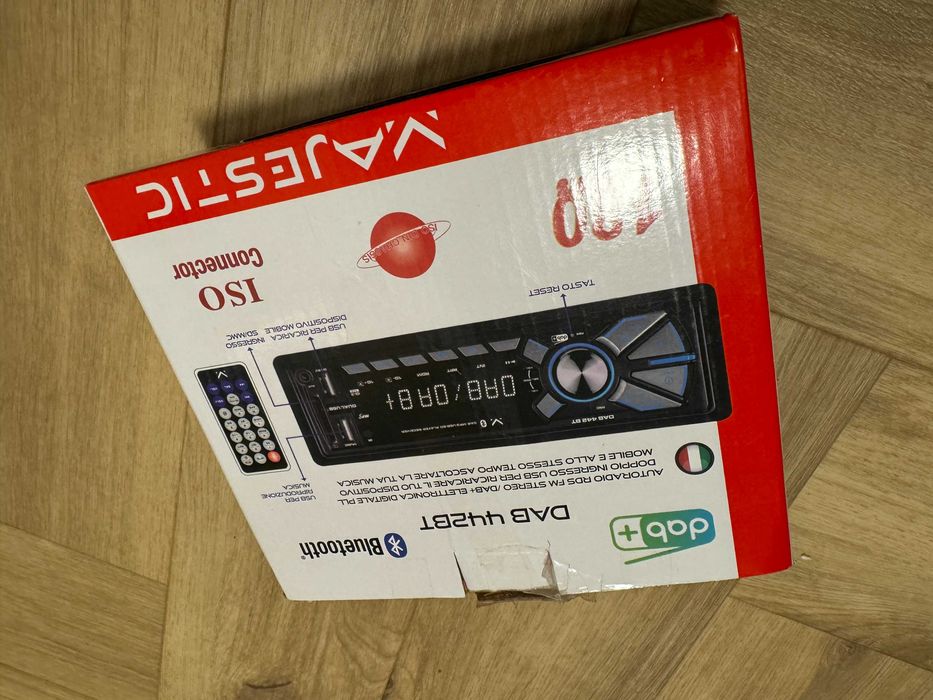 Majestic DAB-442BT Radio samochodowe Bluetooth USB SD AUX pilot 4x45W