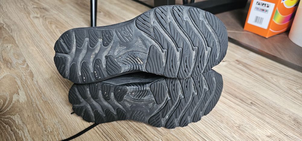 Asics Gel-Nimbus 23 damskie buty do biegania rozmiar 39,5 wkładka 25,5