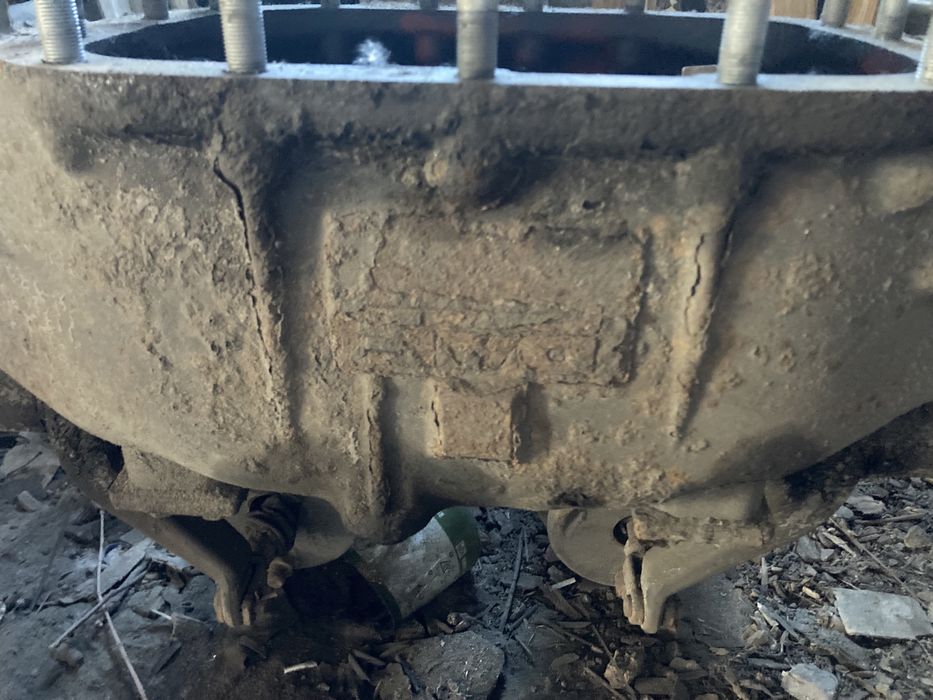 Задній міст DAF XF 105 посилений під самосвал