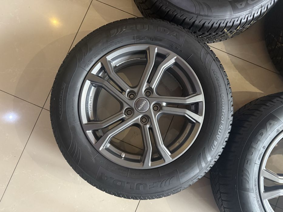 Диски Toyota RAV 4 r17/5/114.3 Lexus 225/65/17 Fulda шини зимові