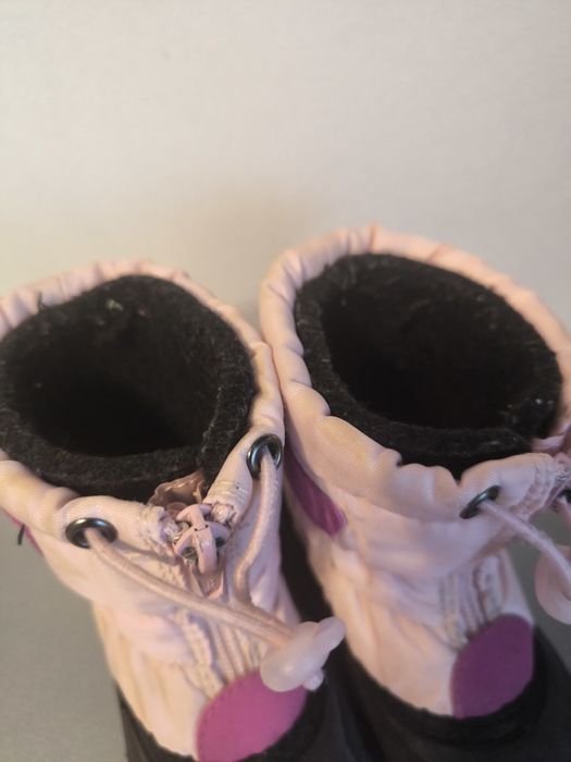 Сапожки Kamik на дівчинку 18 р.