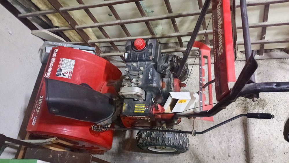 Odśnieżarka spalinowa Yard Machines 5KM -Komis MADEJ Dębica
