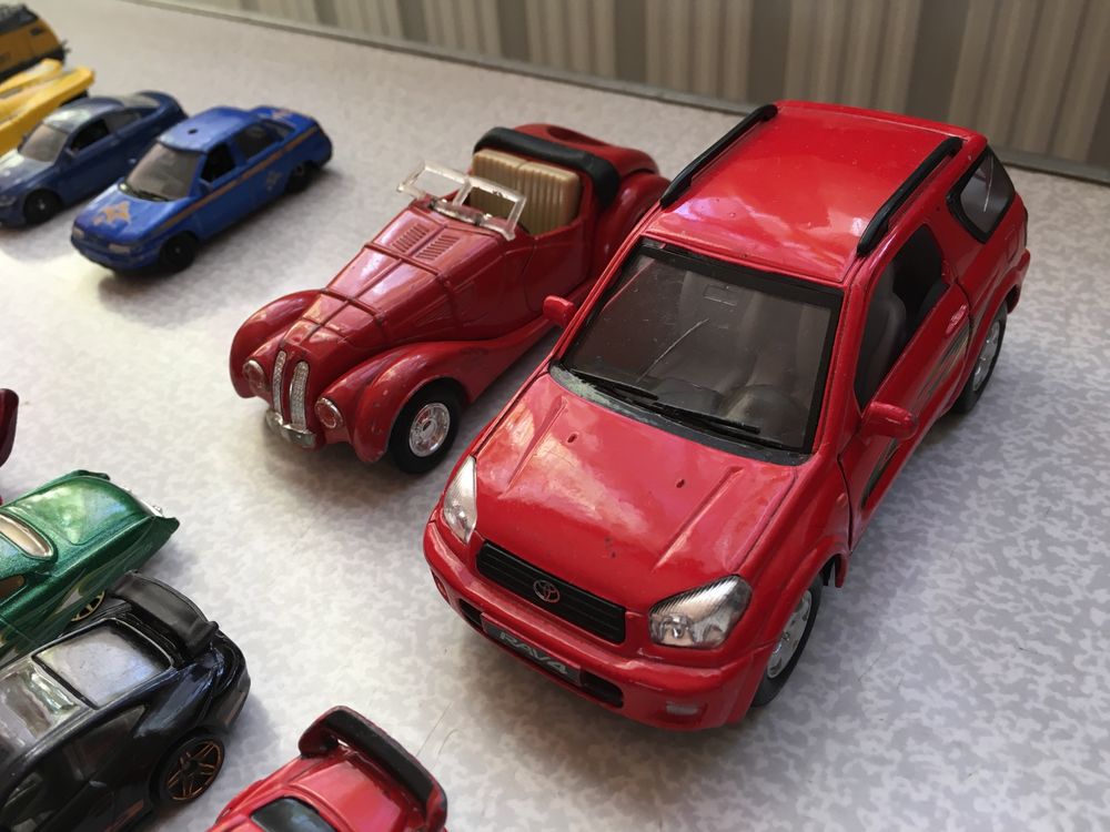 Машинки Hot Wheels Welly