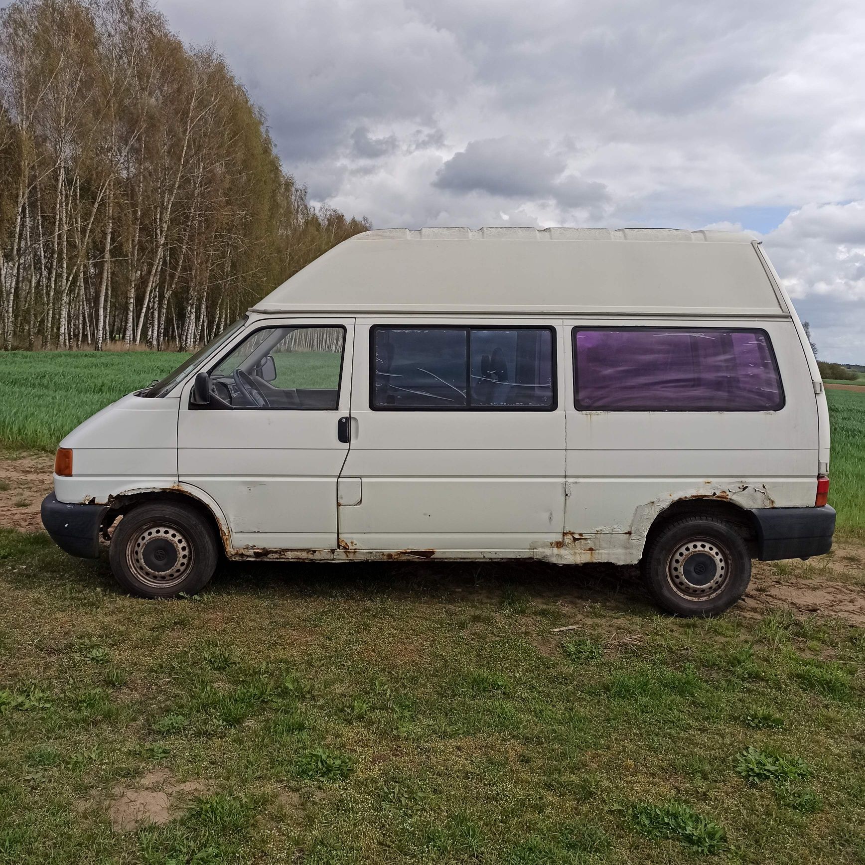 Volkswagen Transporter T4 2.5 TDI pod Kamper