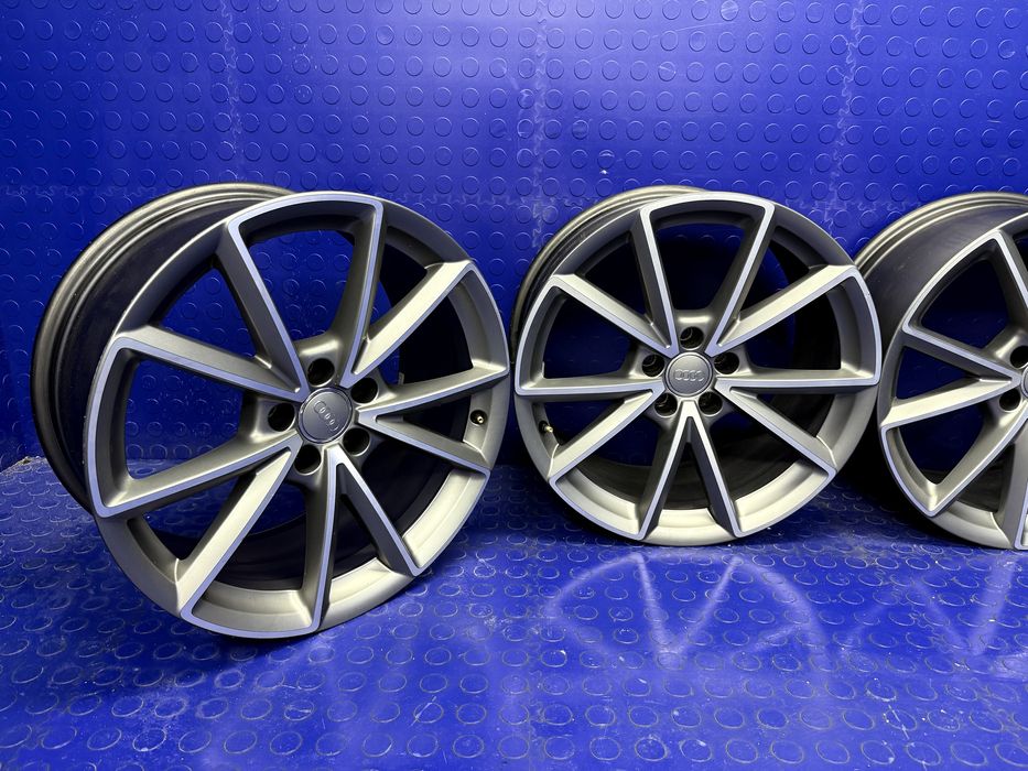 FELGI aluminiowe 19” x 9” AUDI A6 C7 A7 A8 5x112 ET32 oryginał proste
