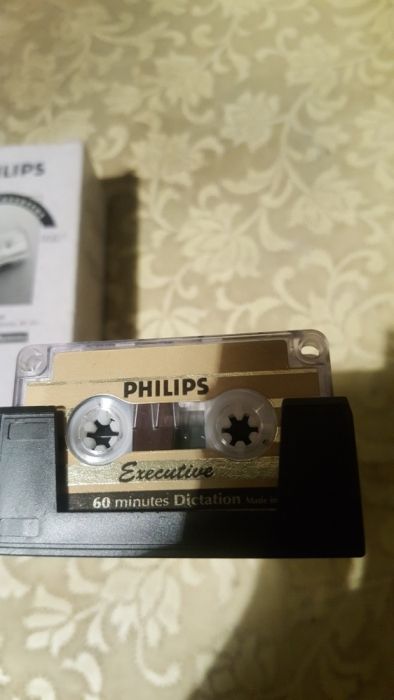 Philips LFH 0007, Mini Micro Cassette Executives,

mini kasety, Origin