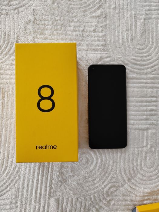 Telefon Realme 8