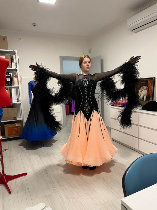 Плаття для бальних танців