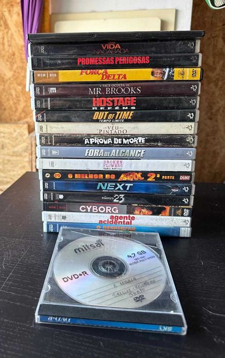 DVDs de filmes variados