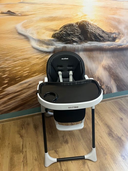 Krzesełko do karmienia Sesttino Nui czarne