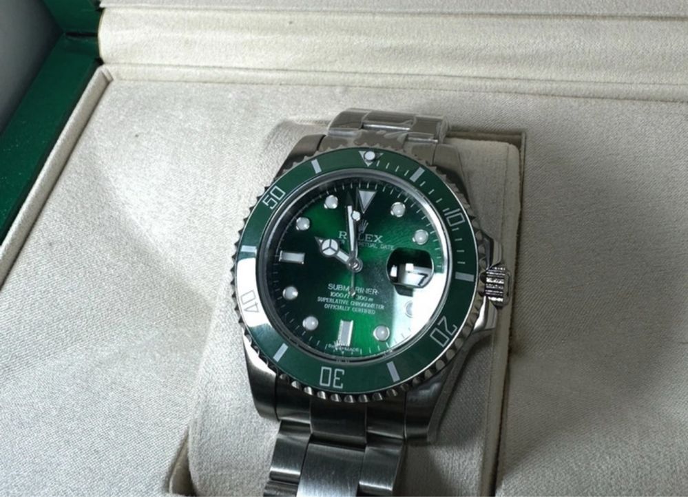Relógio Rolex Submariner Hulk