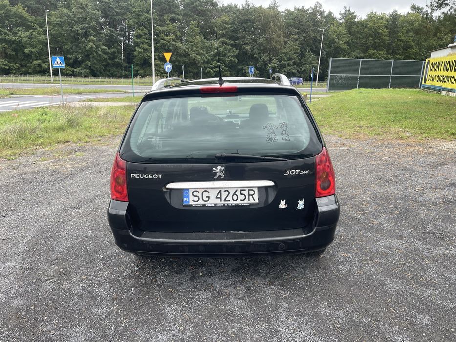 Samochod Peugeot 1.6 z gazem