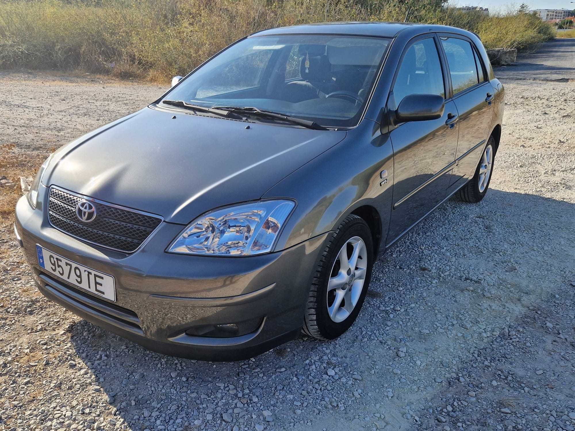 Vendo Toyota Corolla 1.4 VVTI em excelente estado!