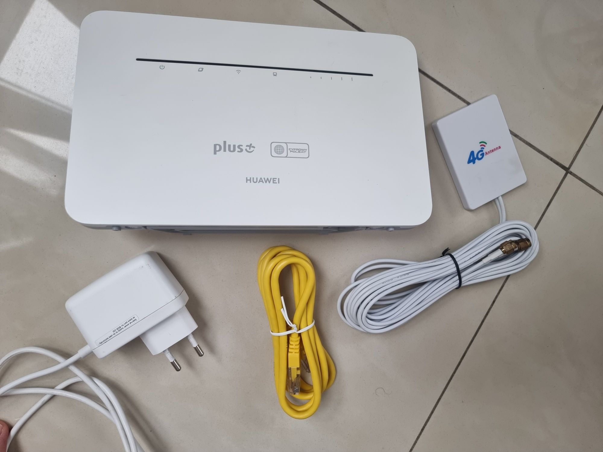 Router 4G LTE Huawei B535 z dodatkową anteną zewnętrzną 300 Mbps 5 Ghz