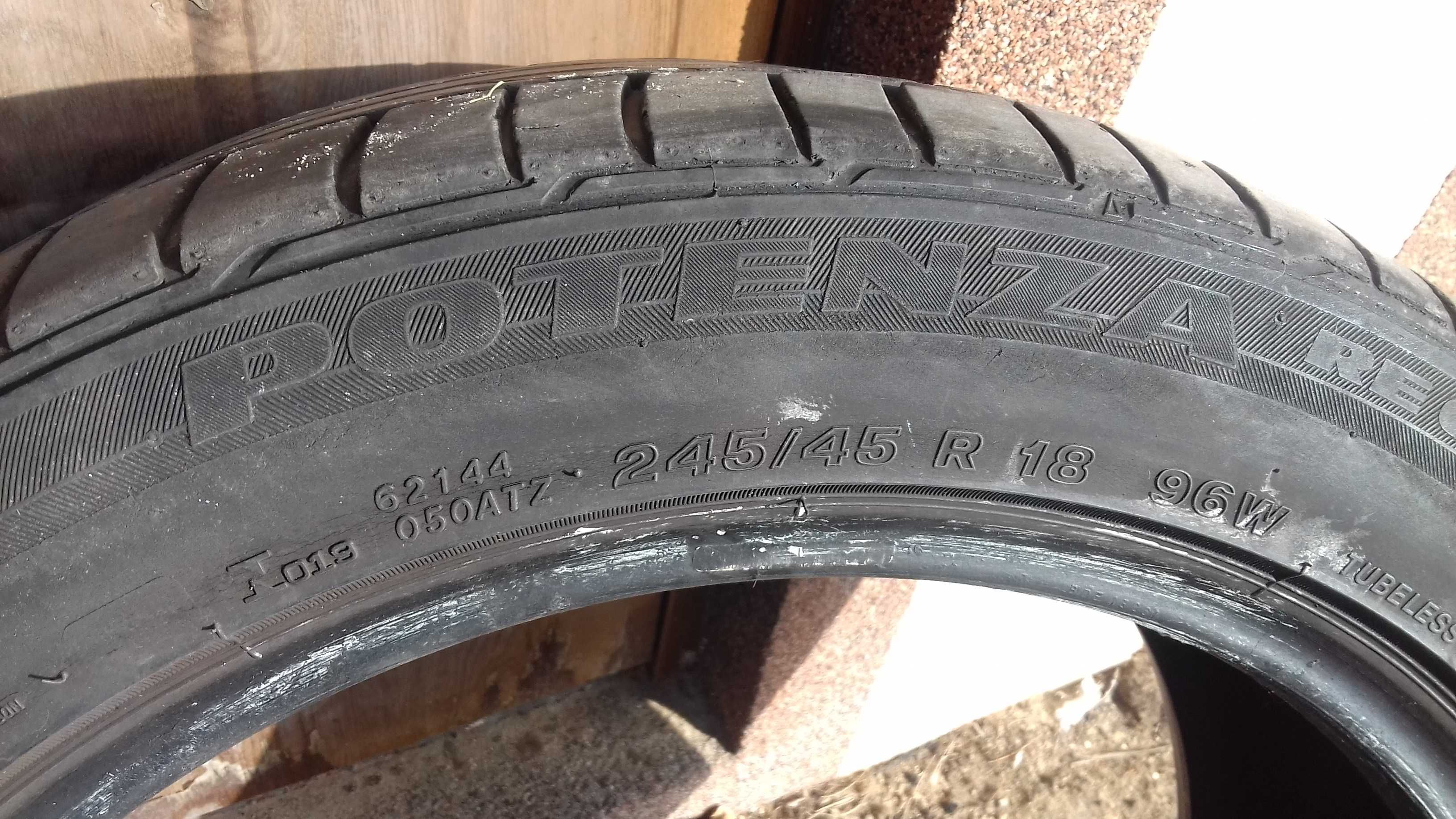 Bridgestone Potenza RE050A 245/45R18 96w