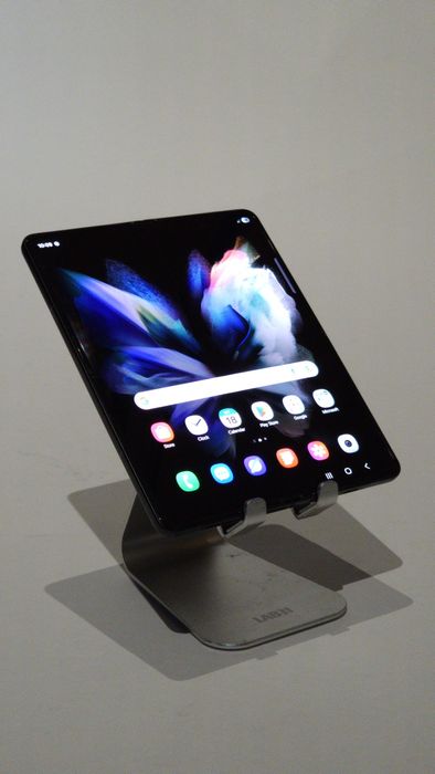 Samsung Fold 3, nowe wyświetlacze, zawias i bateria, gwarancja 2 lata