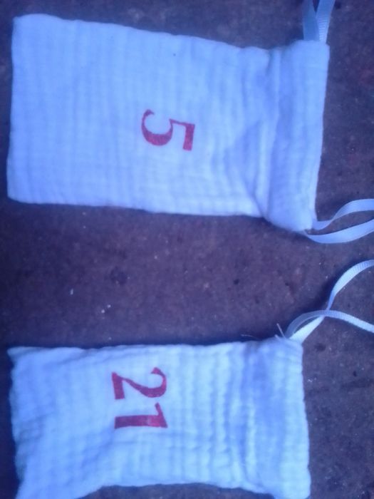 Bolsinhas com números de idades novas ideal para ofertas cada 2€