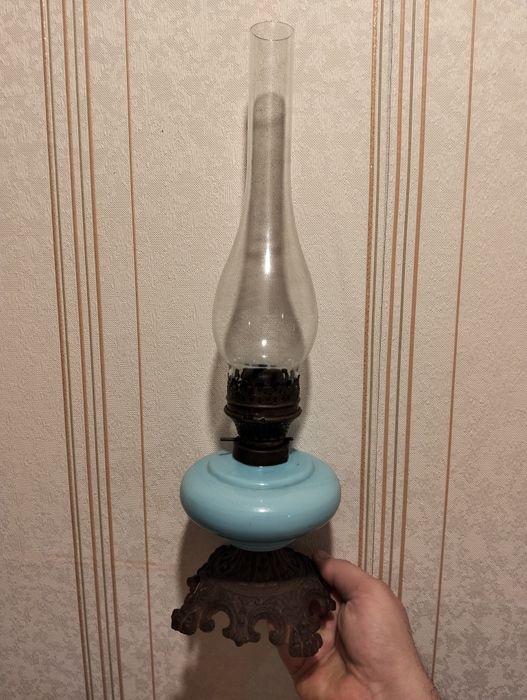 Лампа керосиновая