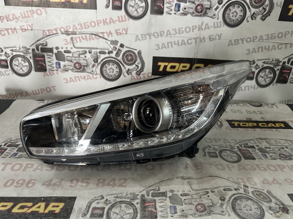 Фара ліва на Кіа Сід Kia Ceed