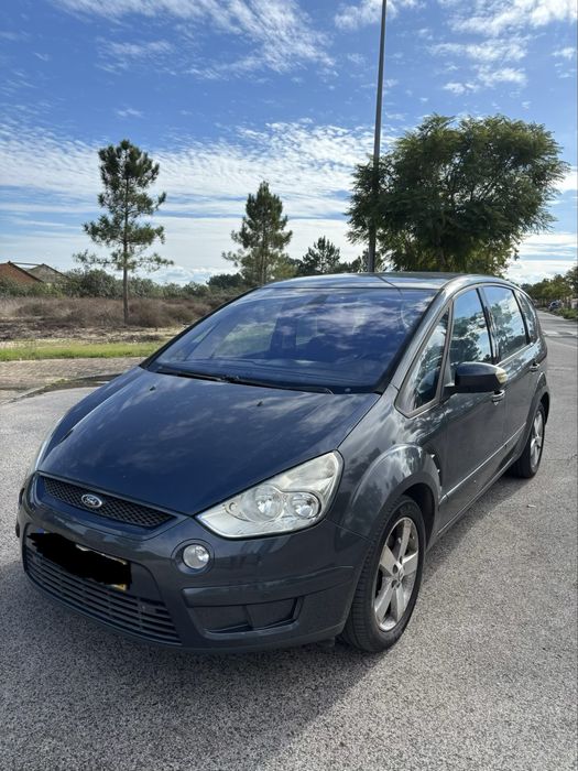 Carro Ford S-max