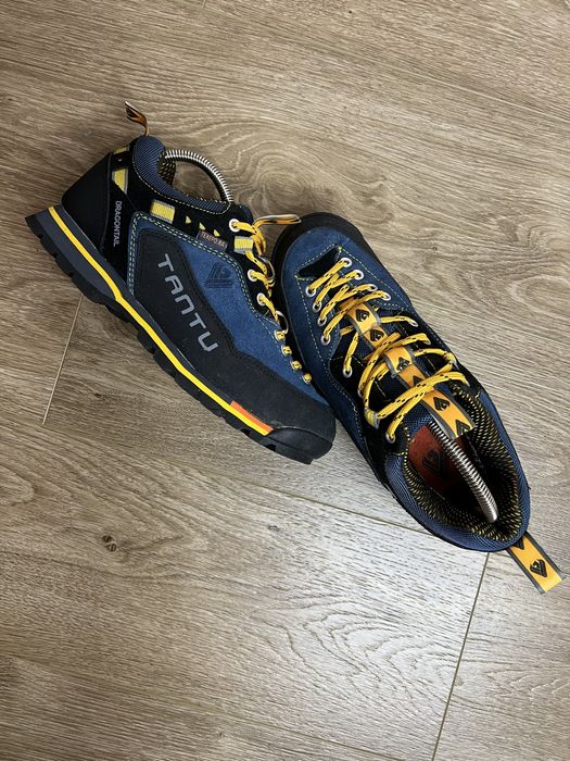 Продам БОМБЕЗНІ чоловічі трекінгові кросівки Tantu Dragontail Waterpro