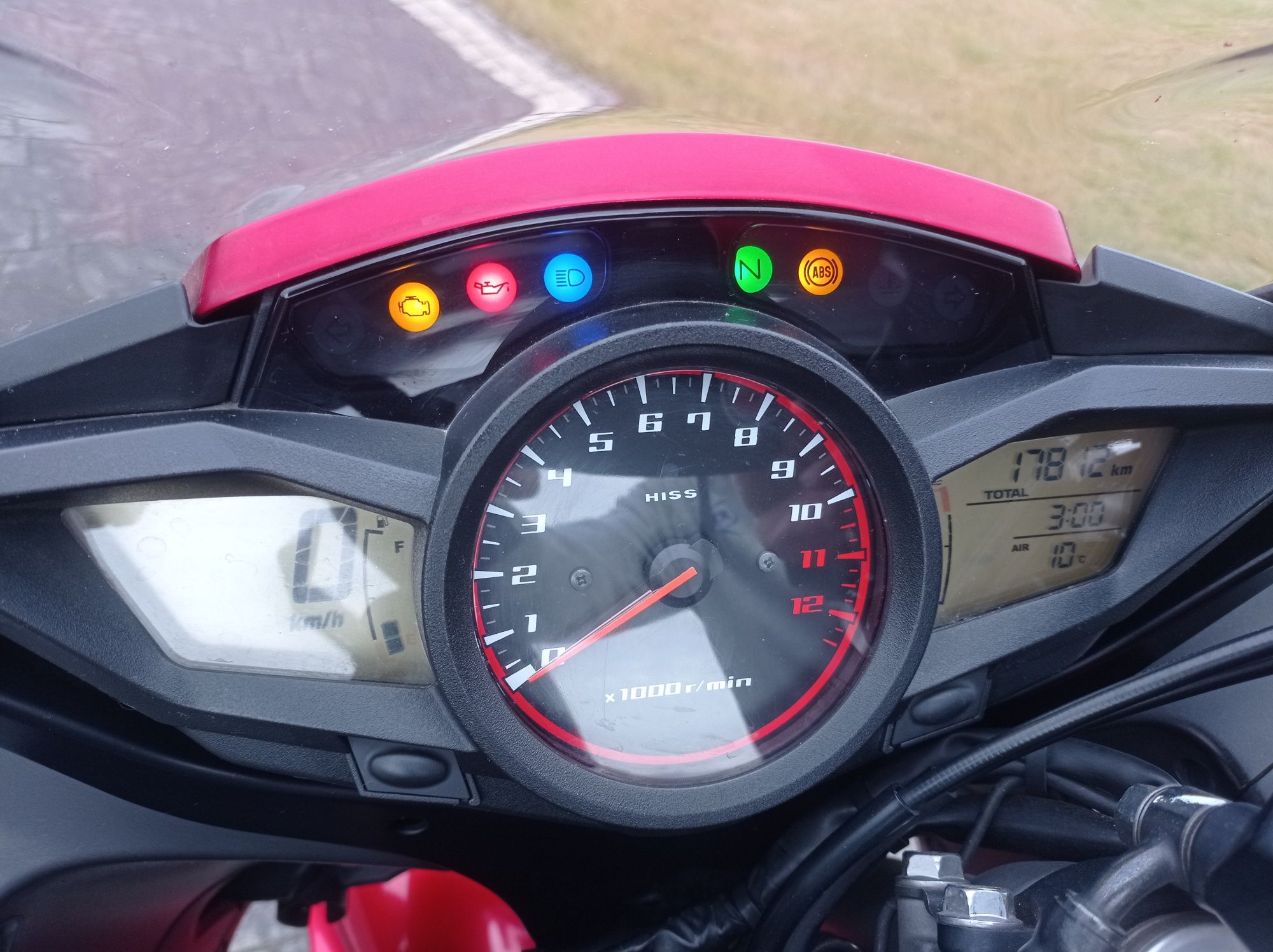 Honda VFR 1200F 17 tys km. Serwis