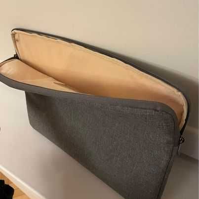 MacBook Pro 15” 2018 - 2.6GHz (i7) / 16GB / 512GB SSD