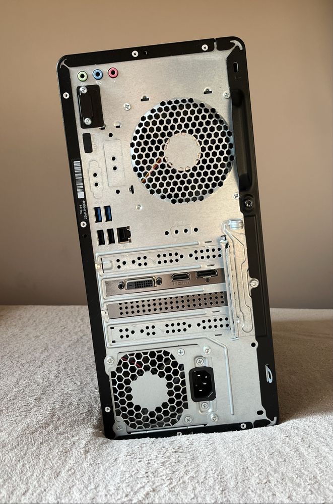 PC Komputer HP Ryzen 5 3500, 16GB RAM DDR4, SSD 500GB, GeforceGTX 1650