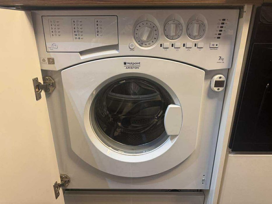 Pralka Hotpoint Ariston AWM do zabudowy w 100% sprawa bez napraw