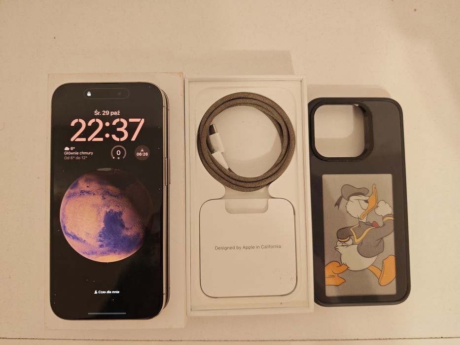 iPhone 15 pro Natural Titanium 256 GB