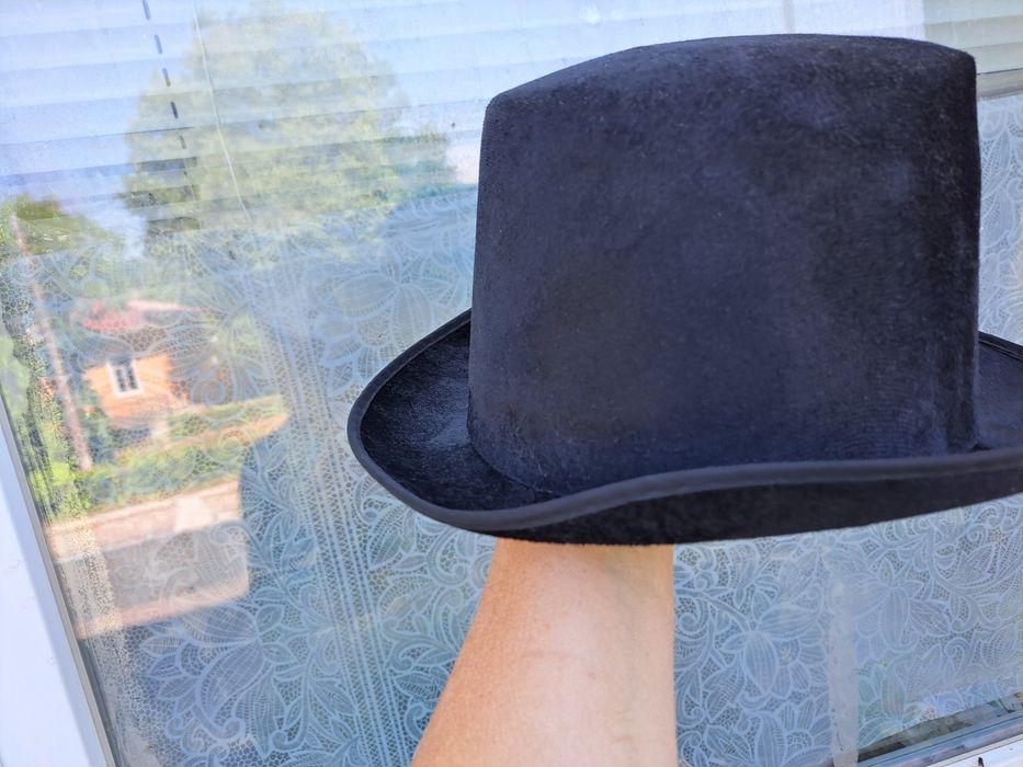 Шляпа-цилиндр Капелюх - циліндр