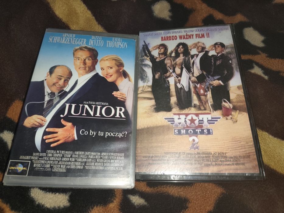 Junior i Hot shot VHS Video - Rezerwacja