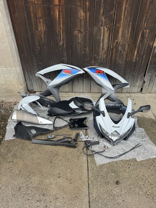 Suzuki gsxr 600 750 k8 k9 l0 stelaż zegar  lagi set silnik rama engine