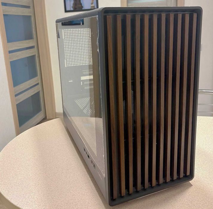 ДЕРЕВ'ЯНИЙ Корпус для ПК Vinga Providence у СТАНІ НОВОГО