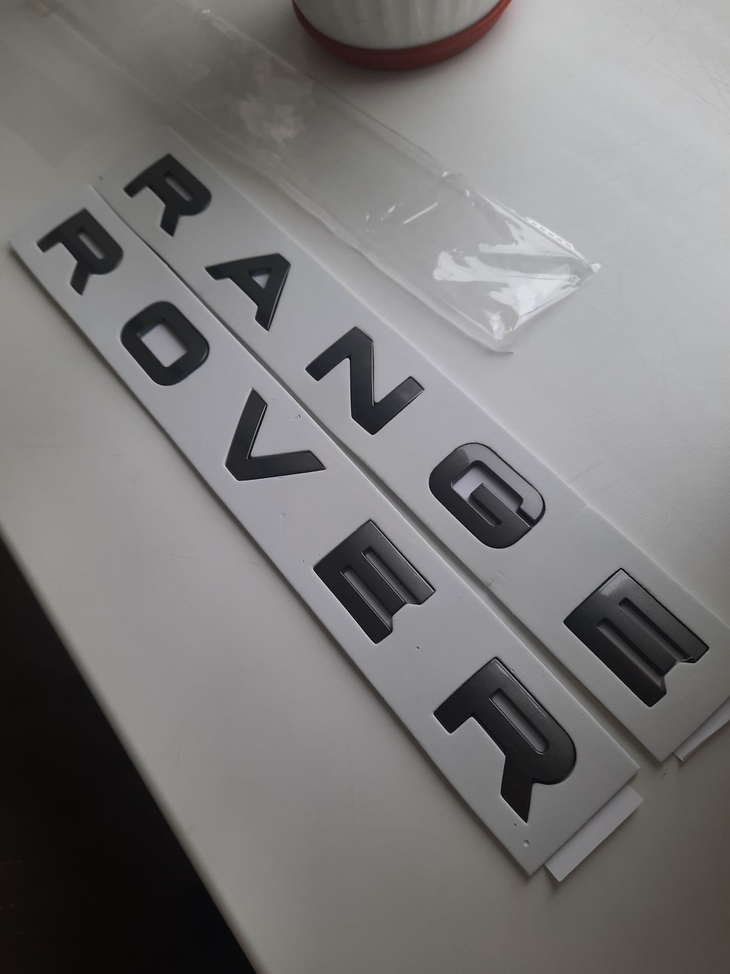 Надпись эмблема RANGE ROVER , Discovery