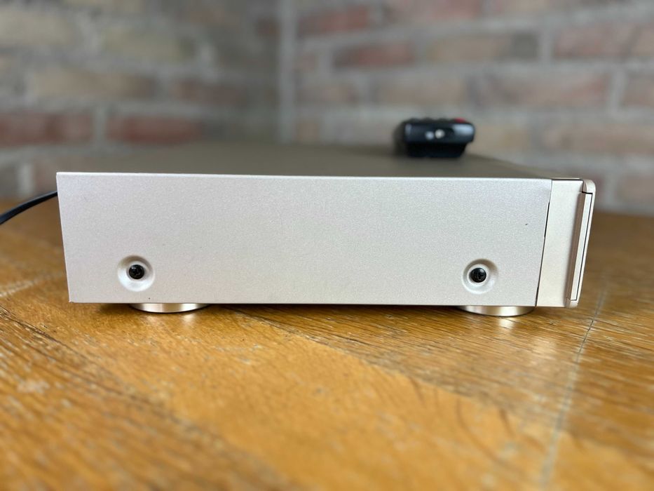 Marantz DV6200 – odtwarzacz DVD z wyjściami cyfrowymi