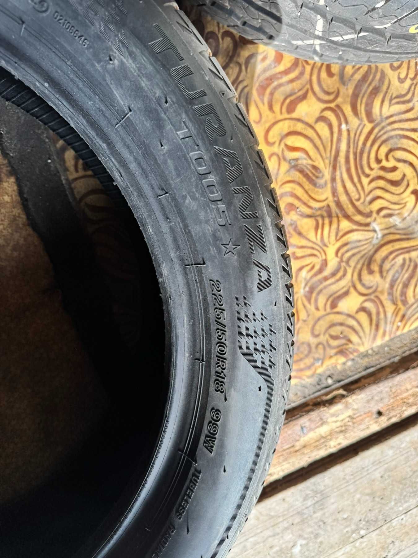 225 50 18 Bridgestone Turanza T005* шини літо