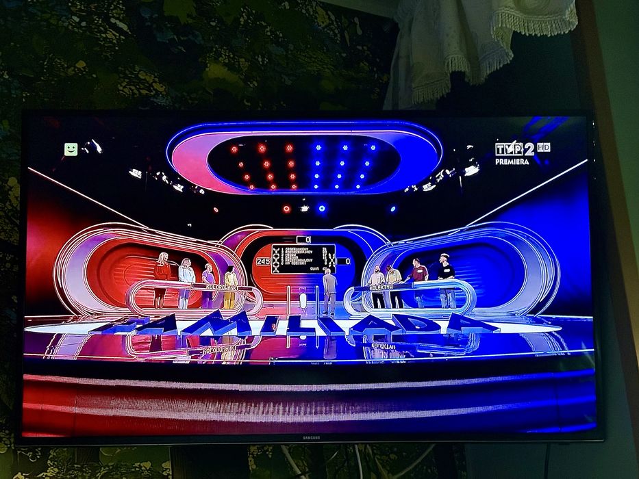 Telewizor SMART WiFi Samsung 48 cal