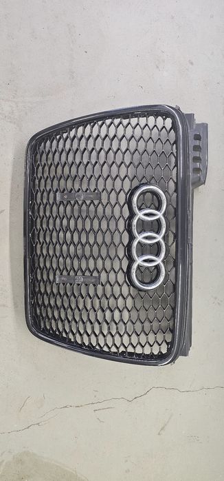Grill plaster miodu Audi A4 RS4 B7 SLINE