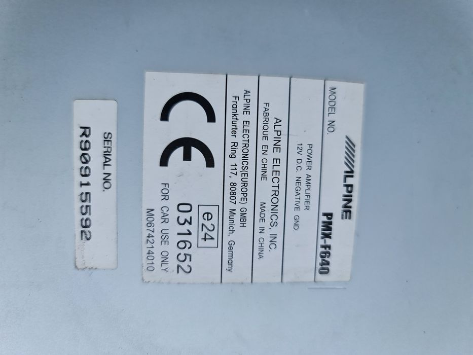 Amplificadores e leitor Alpine e Blaupunkt