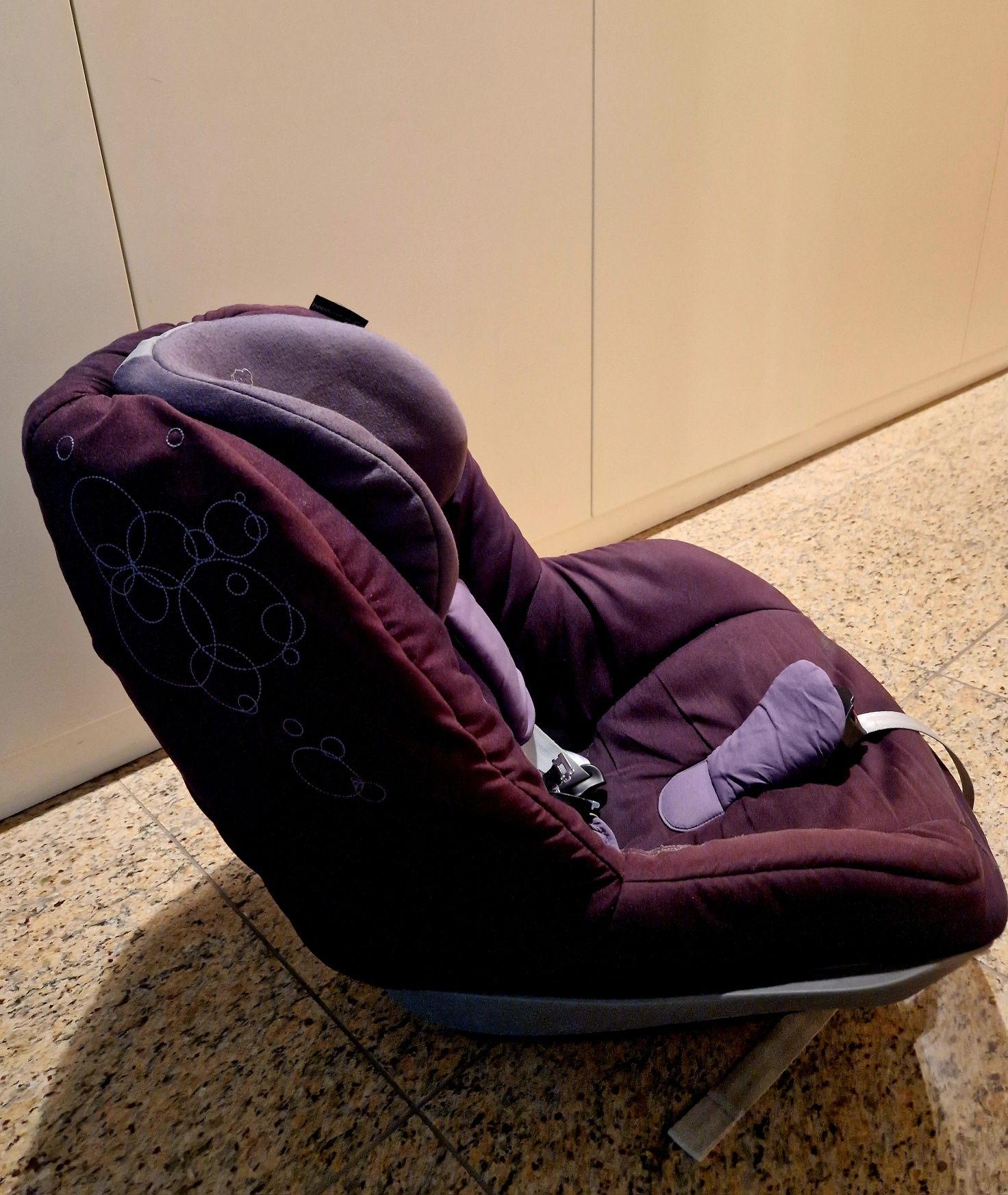 Isofix + Cadeira Bebé Confort