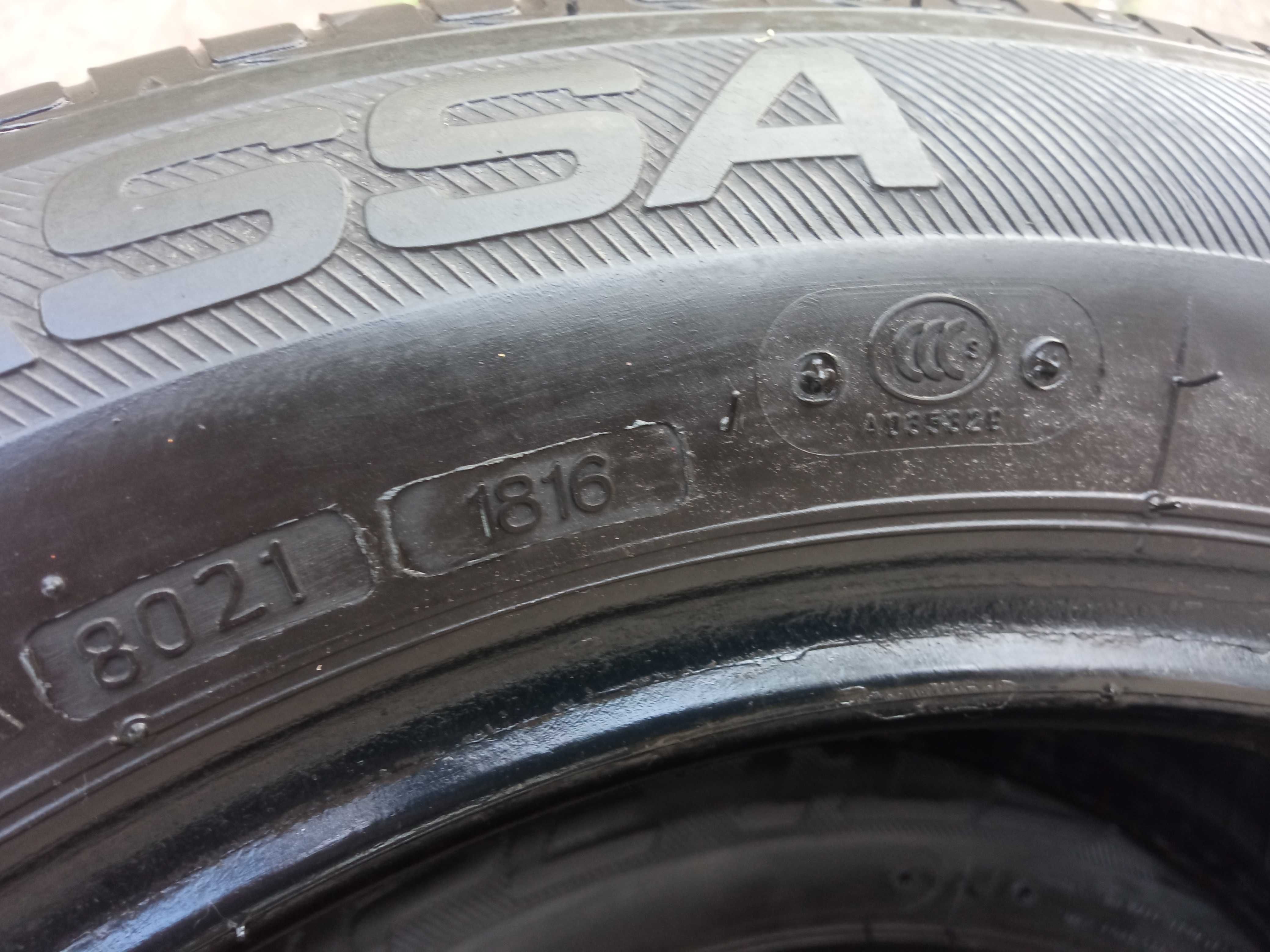 185/60R15 комплект летних шин Lassa Impetus Revo