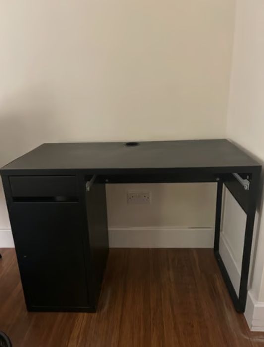 Secretaria MICKE Ikea como nova