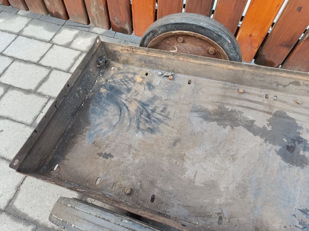 Wózek transportowy dwukołowy