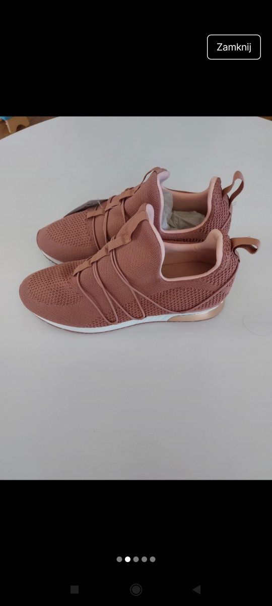 Buty sportowe CCC