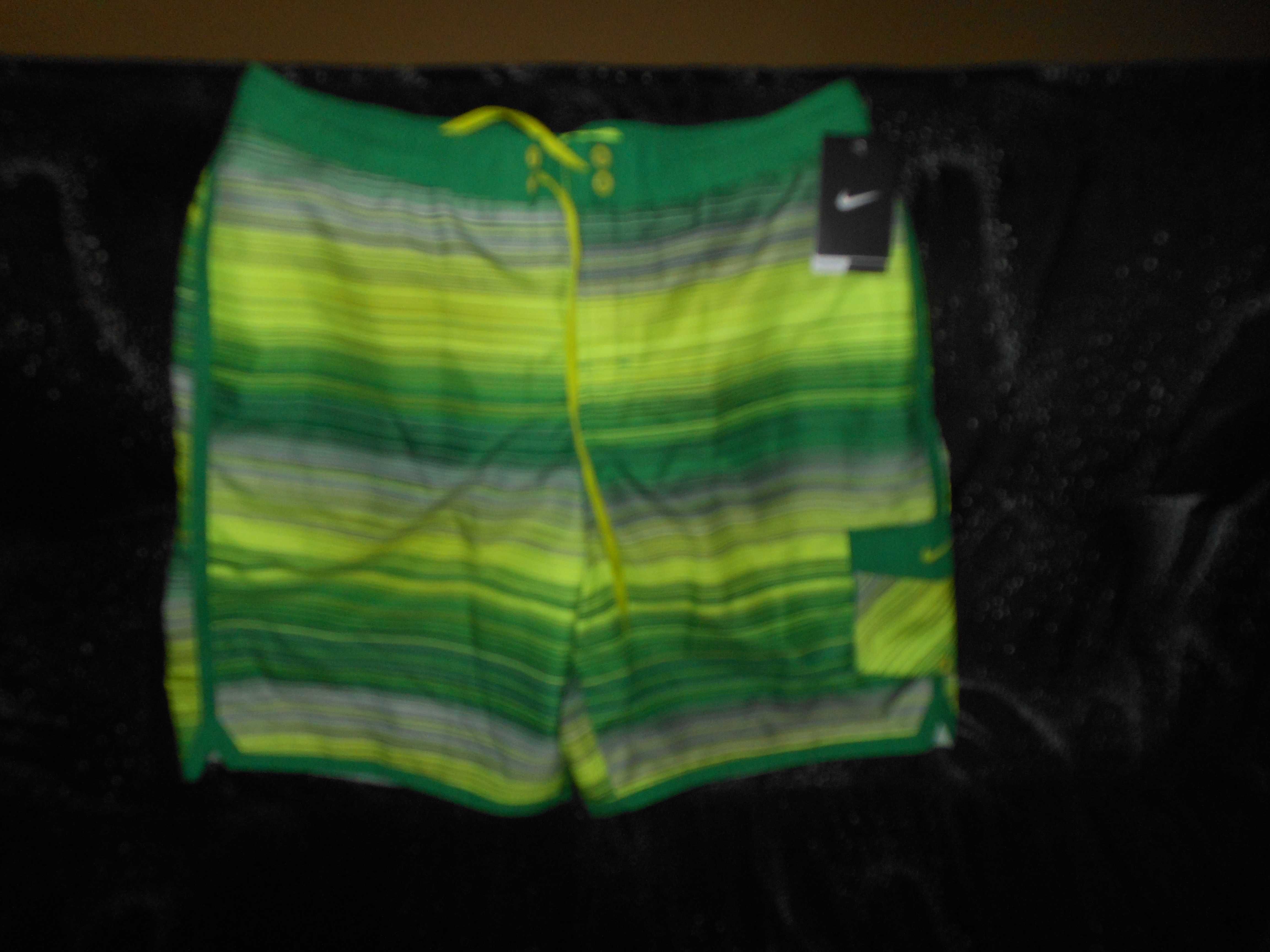 Spodenki  / kapielowki  Nike  rozm. L