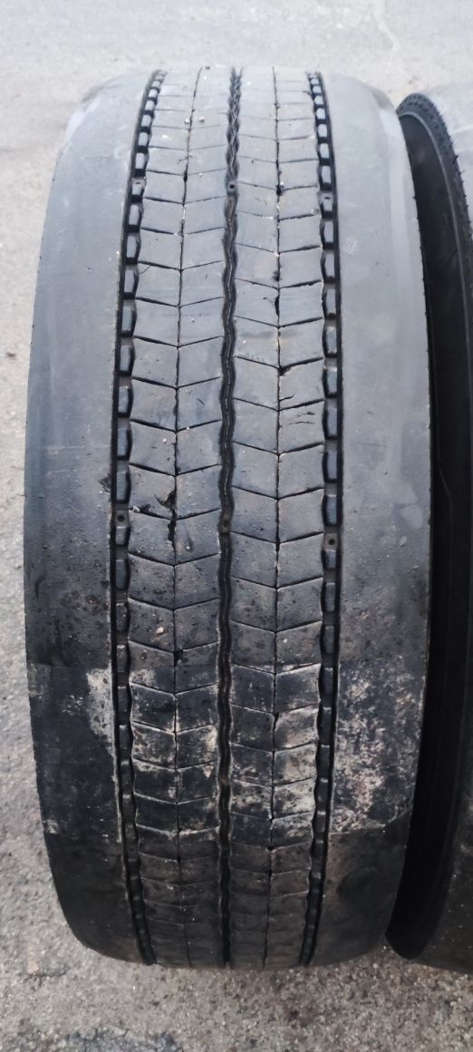 Пара рульових шин 315/70/22.5 Michelin X Multi