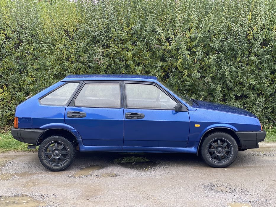 Продам ВАЗ 2109 2002 рік 1.5 бензин на бойовому ходу