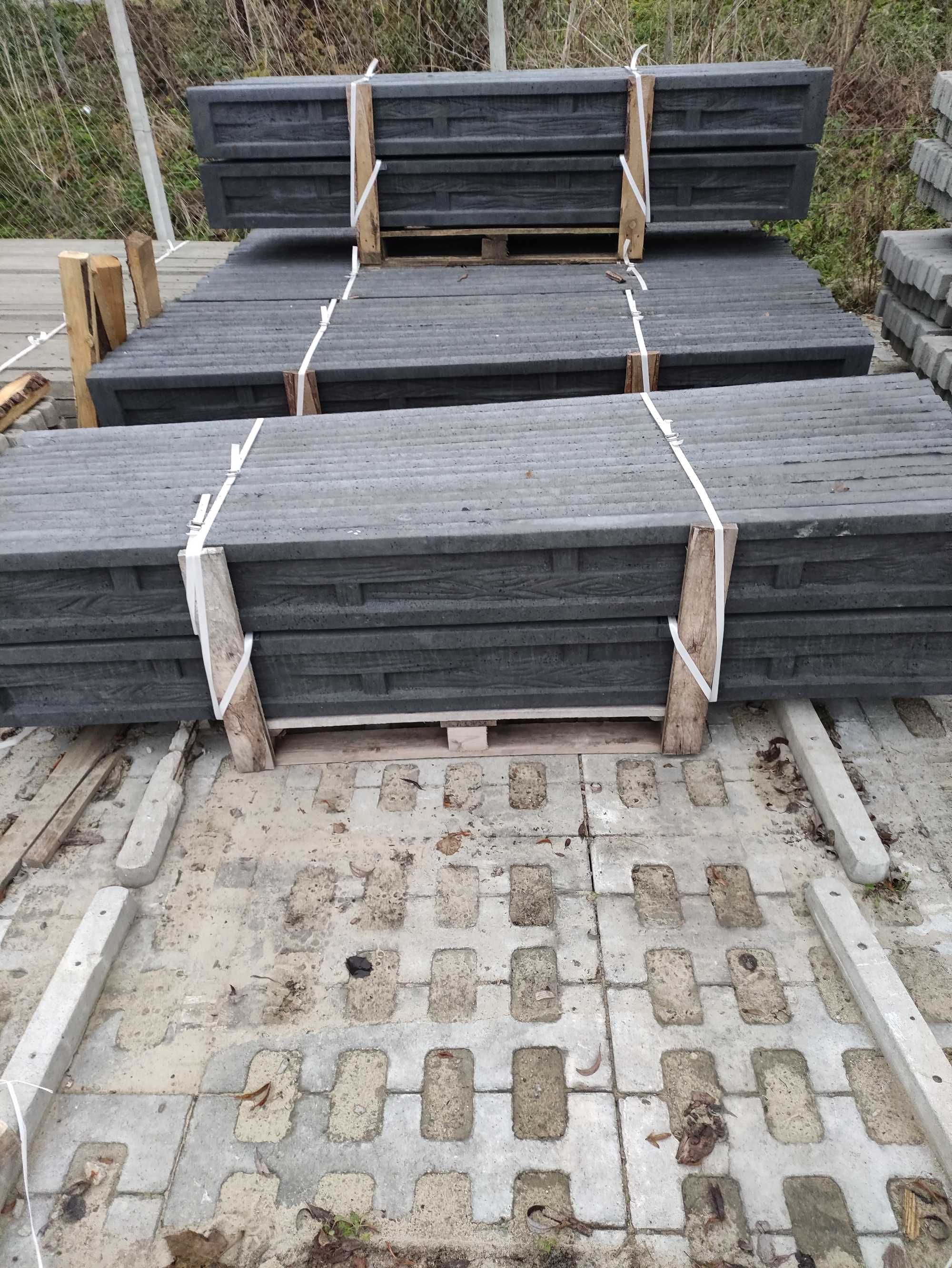 podmurówka betonowa ,panele ogrodzeniowe, słupki betonowe