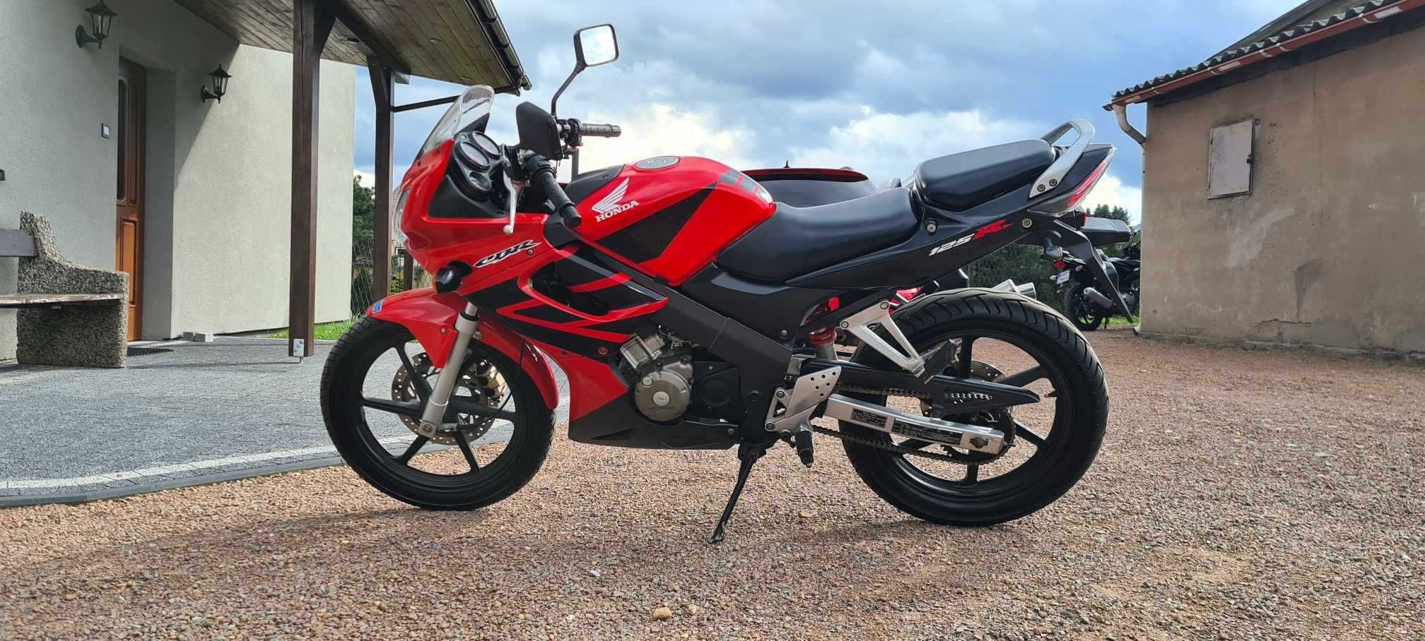 Honda CBR 125 super stan oryginał z Niemiec niski przebieg okazja